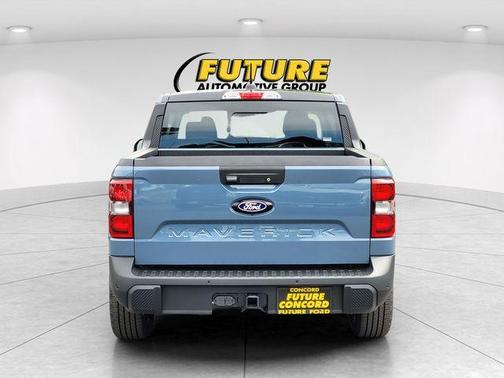 Azure Gray Metallic 2026 Ford Maverick Lariat
