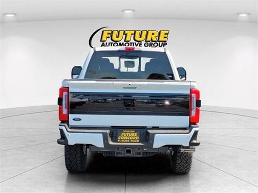 2025 Ford F-250 Platinum