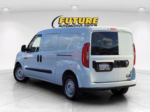 Bright White 2022 RAM ProMaster City Base