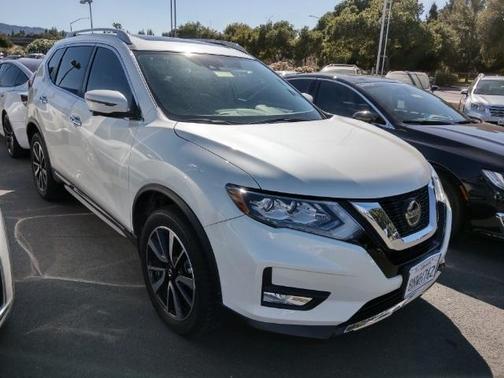 Photo 1 of 14 of 2019 Nissan Rogue SL