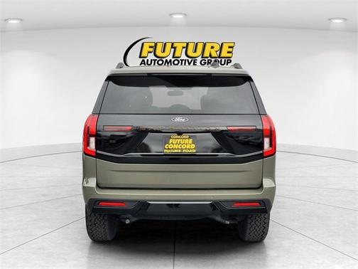 2025 Ford Expedition Tremor