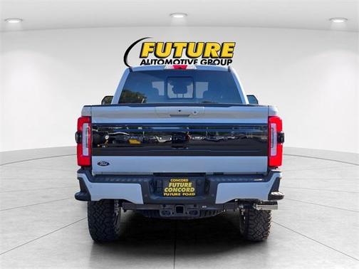 2026 Ford F-250 Platinum