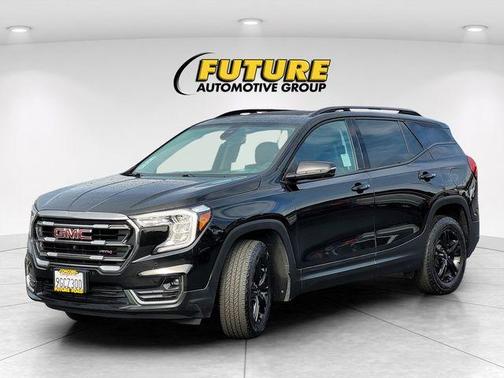 2022 GMC Terrain AT4