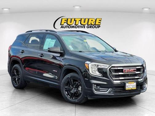 2022 GMC Terrain AT4