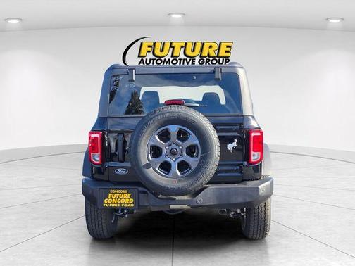 Shadow Black 2026 Ford Bronco Big Bend