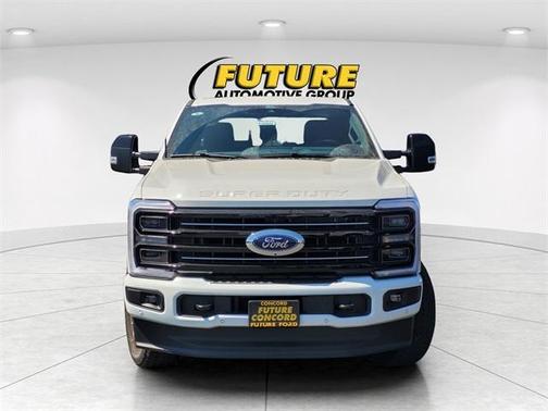 2025 Ford F-250 Platinum
