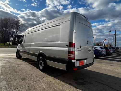 2010 Mercedes-Benz Sprinter 2500 High Roof