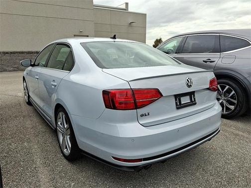 2017 Volkswagen Jetta GLI