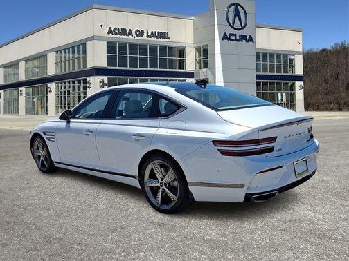 Uyuni White 2023 Genesis G80 3.5T Sport AWD