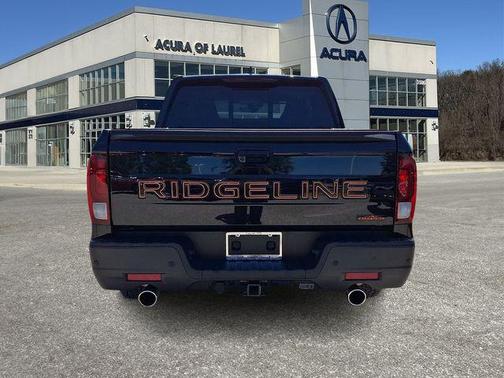 Crystal Black Pearl 2024 Honda Ridgeline TrailSport
