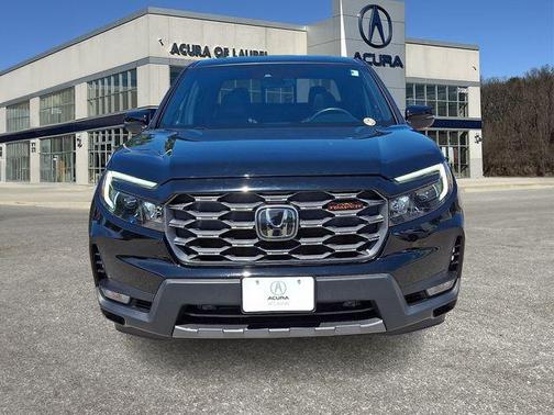 Crystal Black Pearl 2024 Honda Ridgeline TrailSport