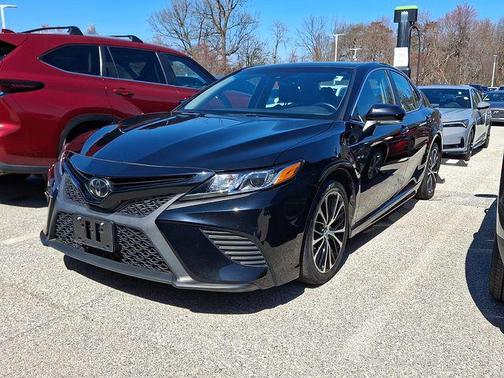 Midnight Black Metallic 2019 Toyota Camry L