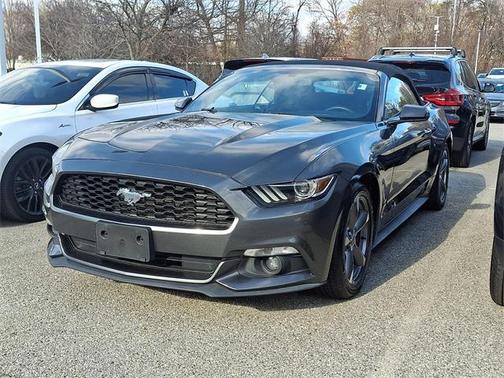 2016 Ford Mustang V6
