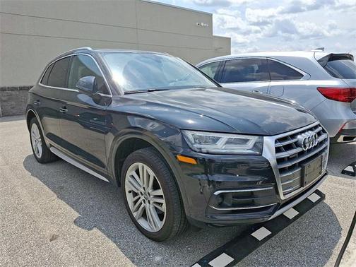 2020 Audi Q5 45 Premium Plus