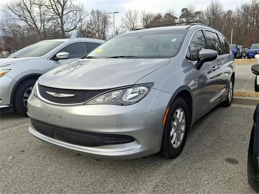 2021 Chrysler Voyager LXI