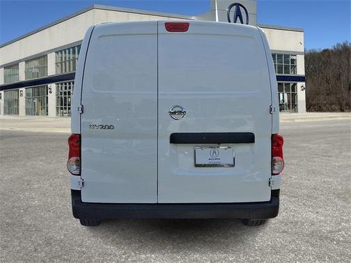 2018 Nissan NV200 S