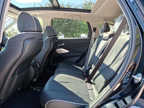 2025 Acura RDX Advance Package