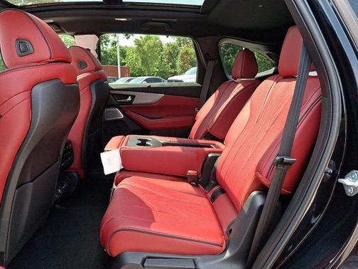 2025 Acura MDX A-SPEC Advance Package