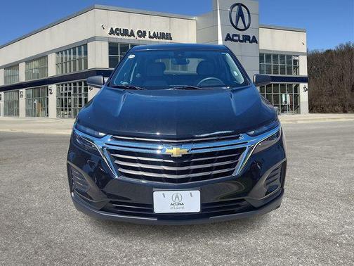 Mosaic Black Metallic 2022 Chevrolet Equinox LS
