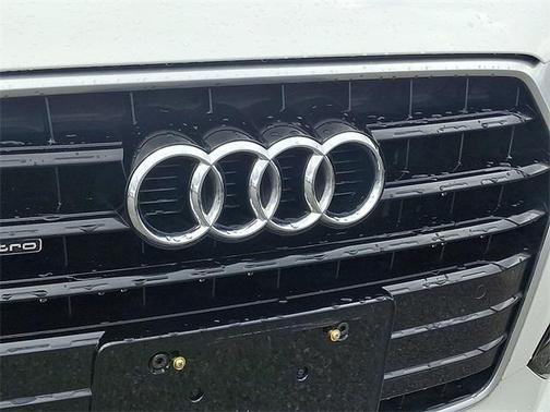 2018 Audi Q3 2.0T Premium