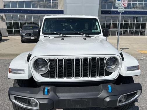 2024 Jeep Wrangler 4xe Sahara