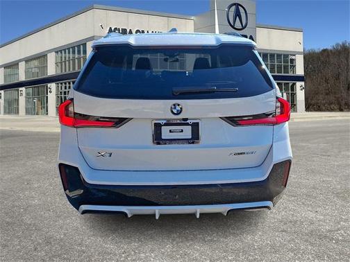 2023 BMW X1 xDrive28i