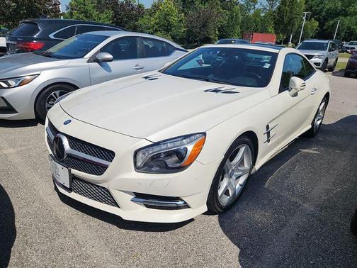 Diamond White 2016 Mercedes-Benz SL-Class SL 400