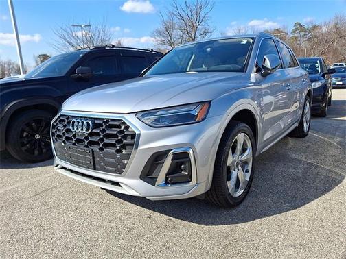 2024 Audi Q5 45 S line Premium Plus