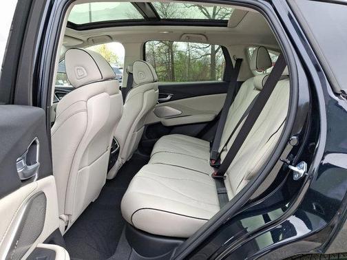 2025 Acura RDX Advance Package