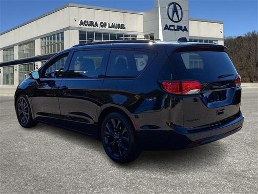 2019 Chrysler Pacifica Touring Plus