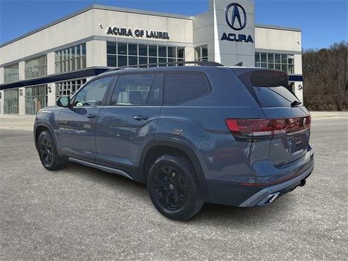 2024 Volkswagen Atlas 2.0T SEL