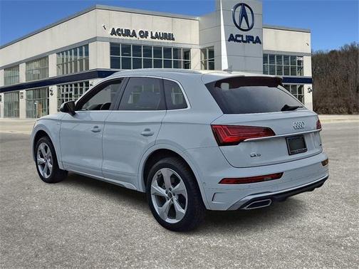 2022 Audi Q5 45 S line Prestige
