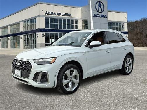 2022 Audi Q5 45 S line Prestige
