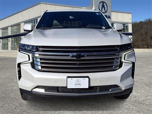 2022 Chevrolet Suburban 4WD High Country