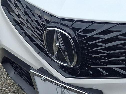 Platinum 2026 Acura Integra FWD