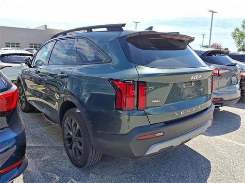 2022 Kia Sorento SX
