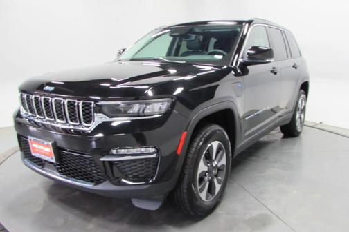 2022 Jeep Grand Cherokee 4xe Base