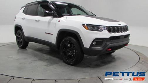 2023 Jeep Compass Trailhawk