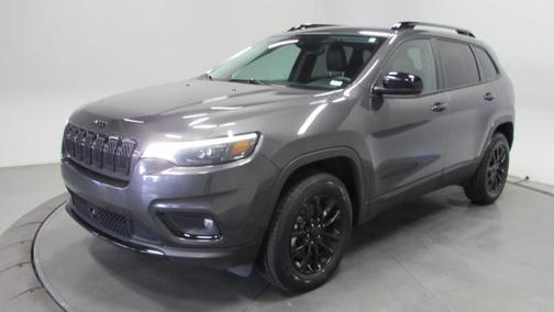 2023 Jeep Cherokee Altitude Lux
