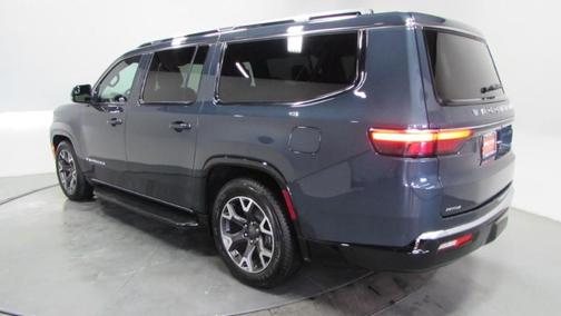 2024 Jeep Wagoneer L Series III