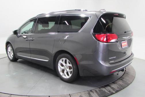 2020 Chrysler Pacifica Touring-L Plus