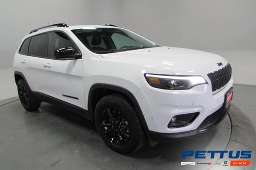 2023 Jeep Cherokee Altitude Lux