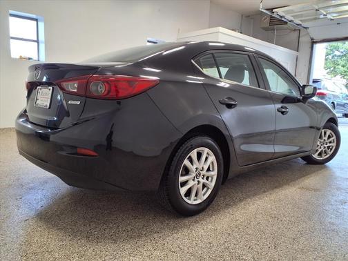 2016 Mazda Mazda3 i Touring