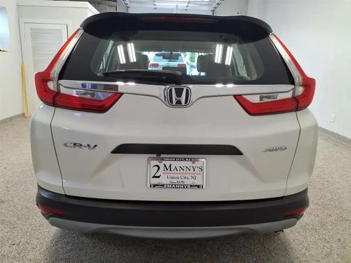 WHI 2018 Honda CR-V LX