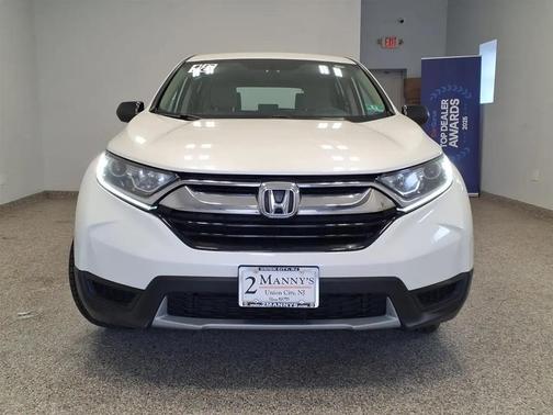 WHI 2018 Honda CR-V LX