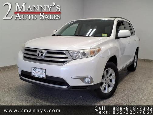 Blizzard Pearl 2011 Toyota Highlander SE