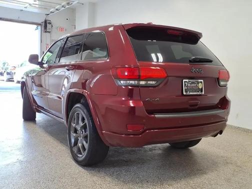 Velvet Red Pearlcoat 2021 Jeep Grand Cherokee 80th Anniversary