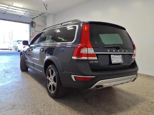 2015 Volvo XC70 T6