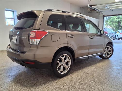 2018 Subaru Forester 2.5i Touring