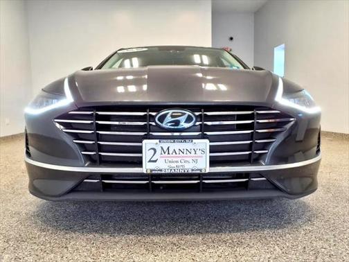 2020 Hyundai SONATA SE